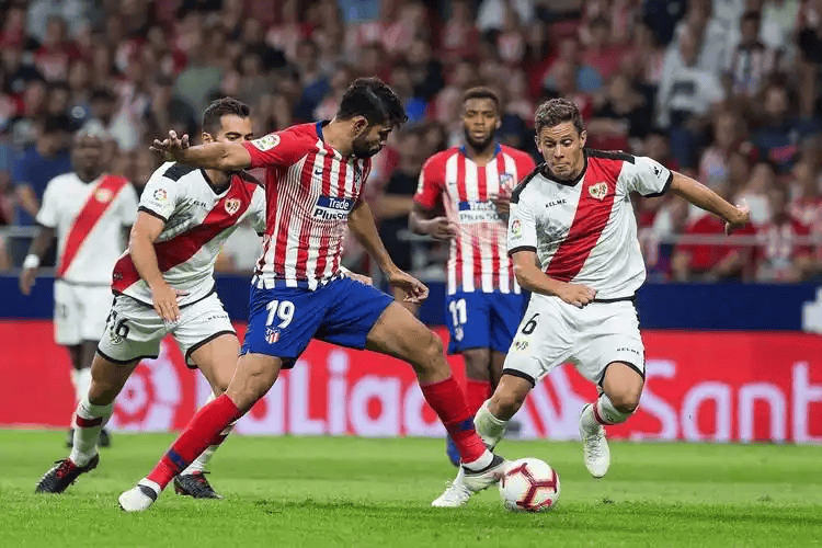 英雄联盟赛程-包含清晨国王杯焦点战，巴塞罗那防线松动，媒体盛赞，医务组通报恢复的词条